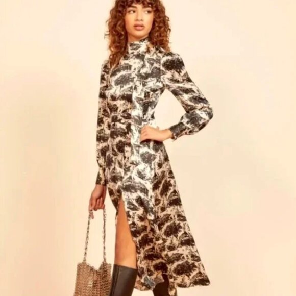 Reformation Dresses & Skirts - BNWT Reformation Maple Dress Elysian 100% Silk Size 8